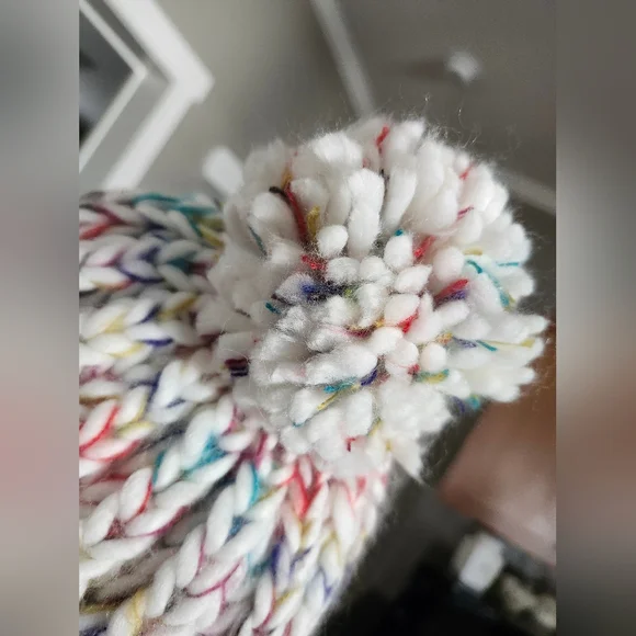 New, Roxy Multi Colored Beanie With Pom-Pom. Firm On Price - Picture 9 of 10